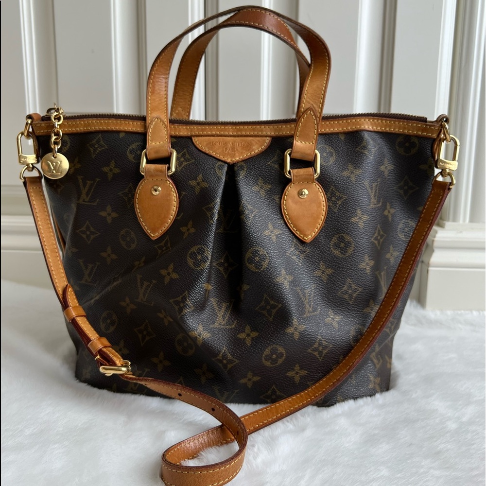 🚫SOLD🚫 Authentic Louis Vuitton Palermo PM Monogram